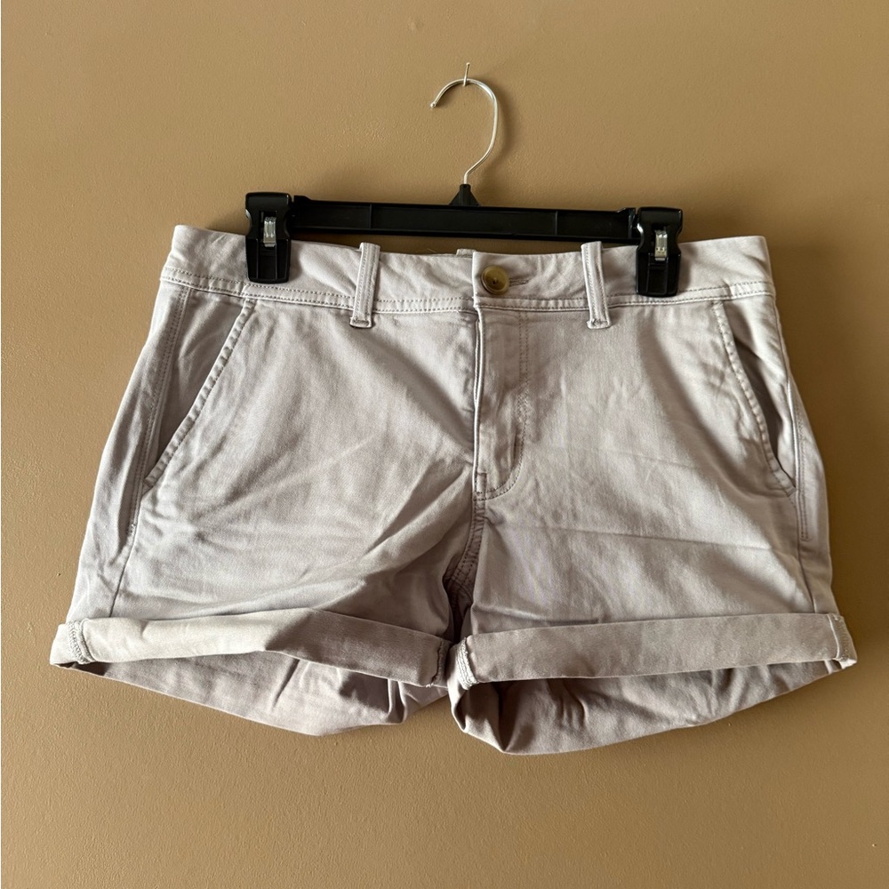 American Eagle Outfitters Tan Bermuda Shorts Relaxed Fit